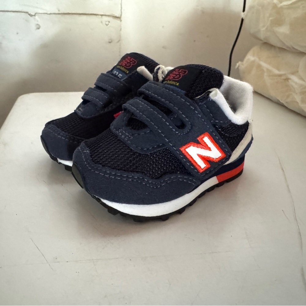 NEW New Balance baby shoes
